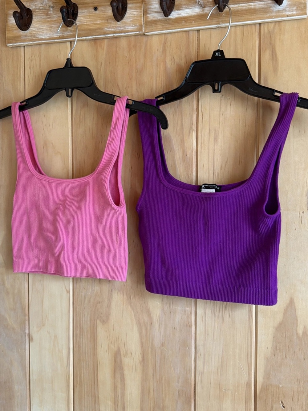 Zara Ribbed Scoop Crop Tank - Pink & Purple